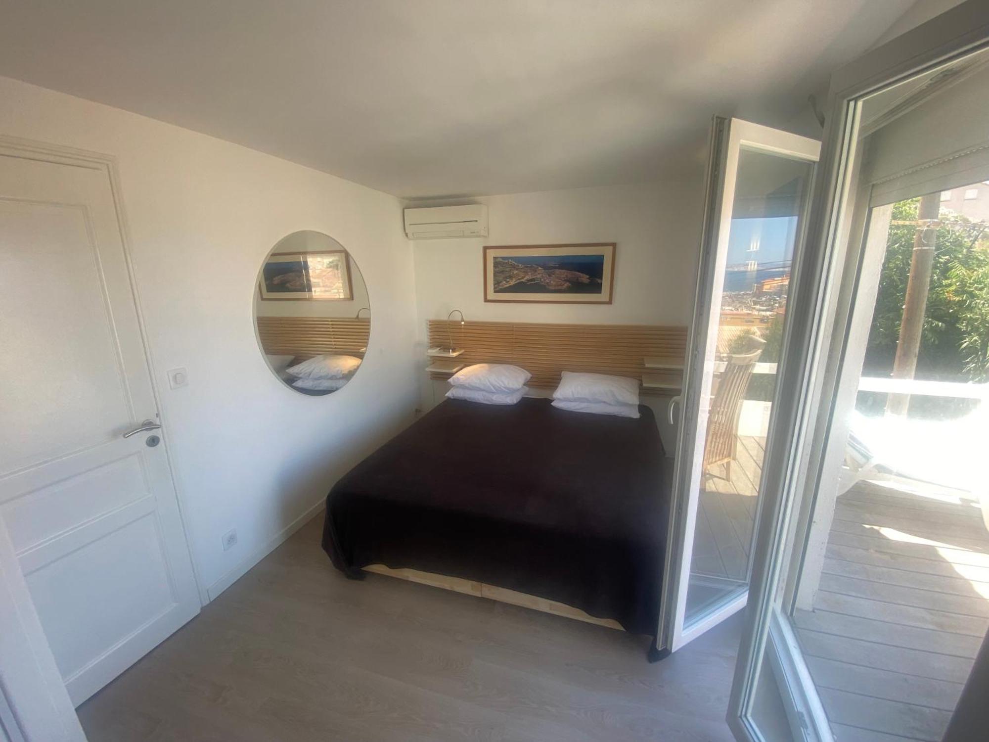 Au Coeur Du Parc National Du Massif Des Calanques, La Flibuste Des Goudes, Maison 2 Chambres, Climatisee, Jardins, Solarium, Proche Plage, Large Vue Mer マルセイユ エクステリア 写真